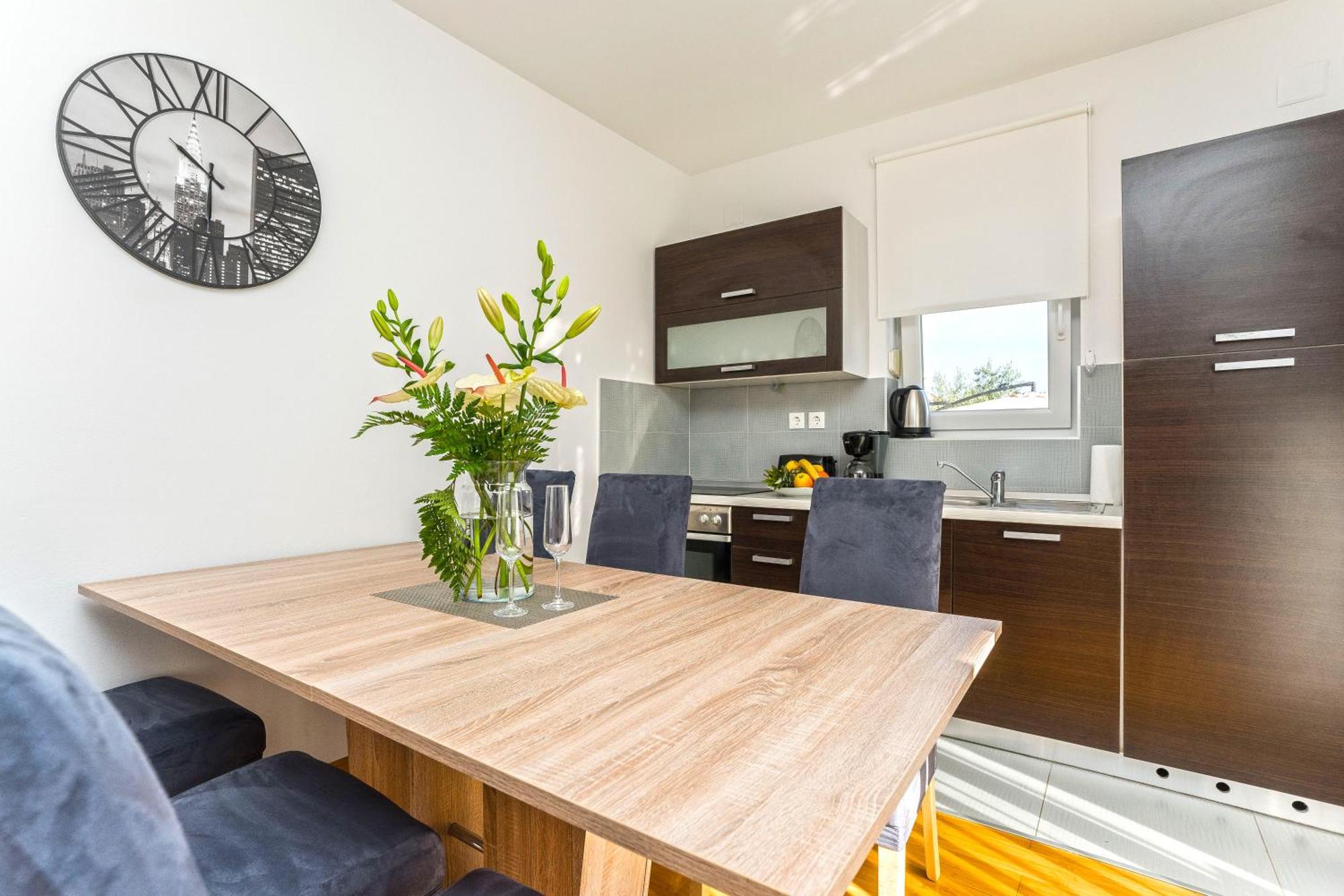 Summer Breeze Pool Apartments Novalja Room photo