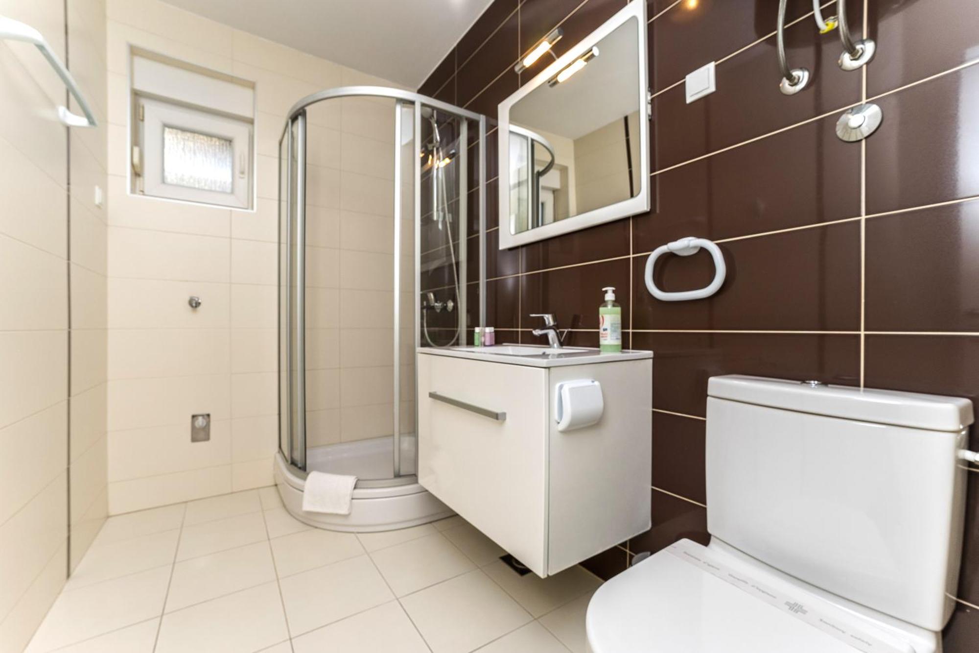Summer Breeze Pool Apartments Novalja Room photo