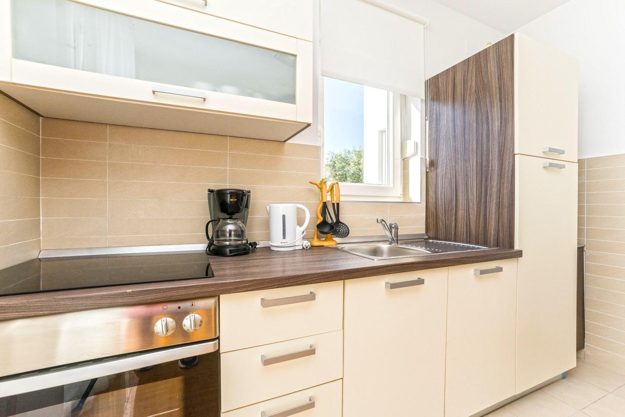 Summer Breeze Pool Apartments Novalja Room photo