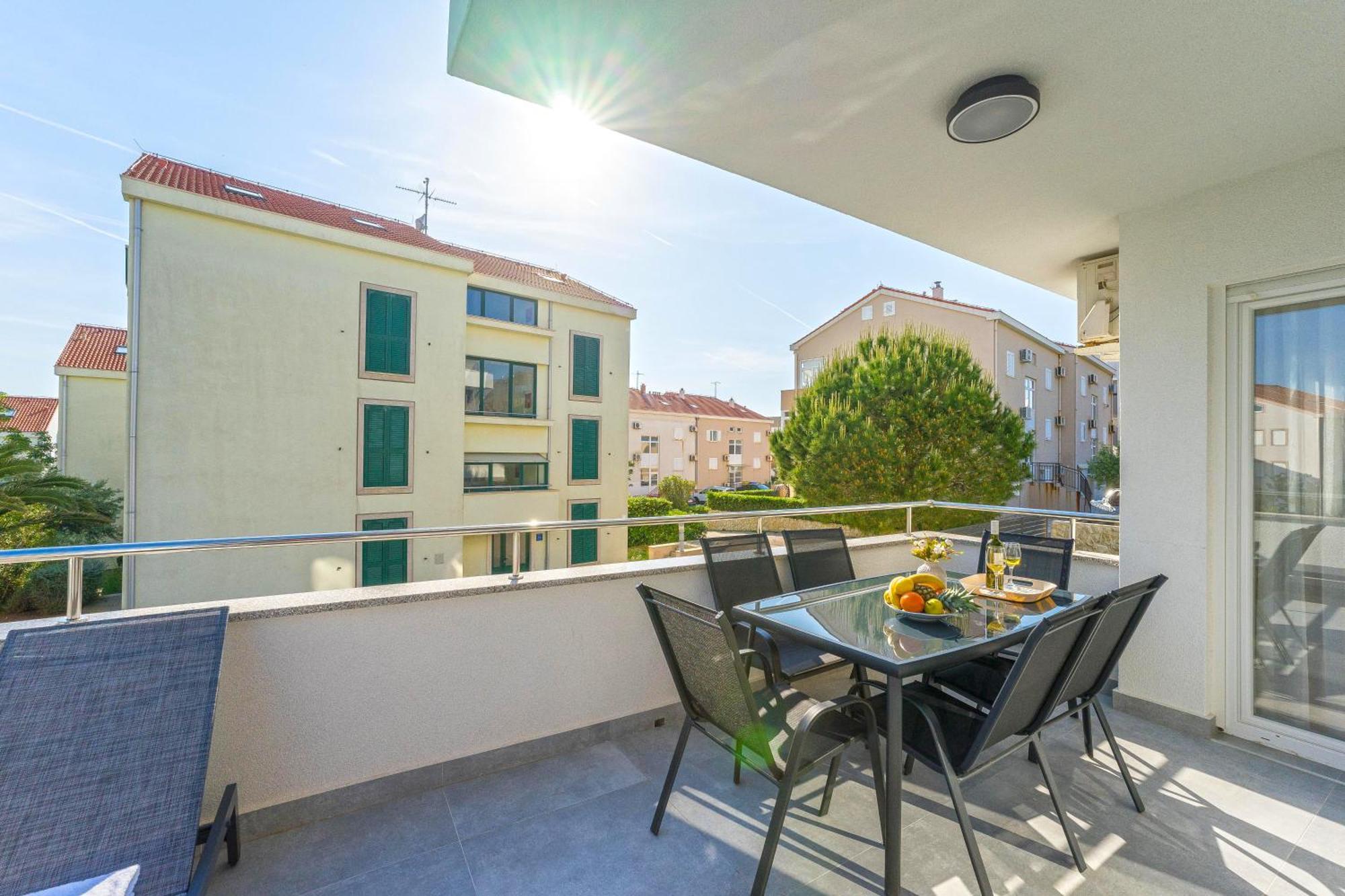 Summer Breeze Pool Apartments Novalja Room photo