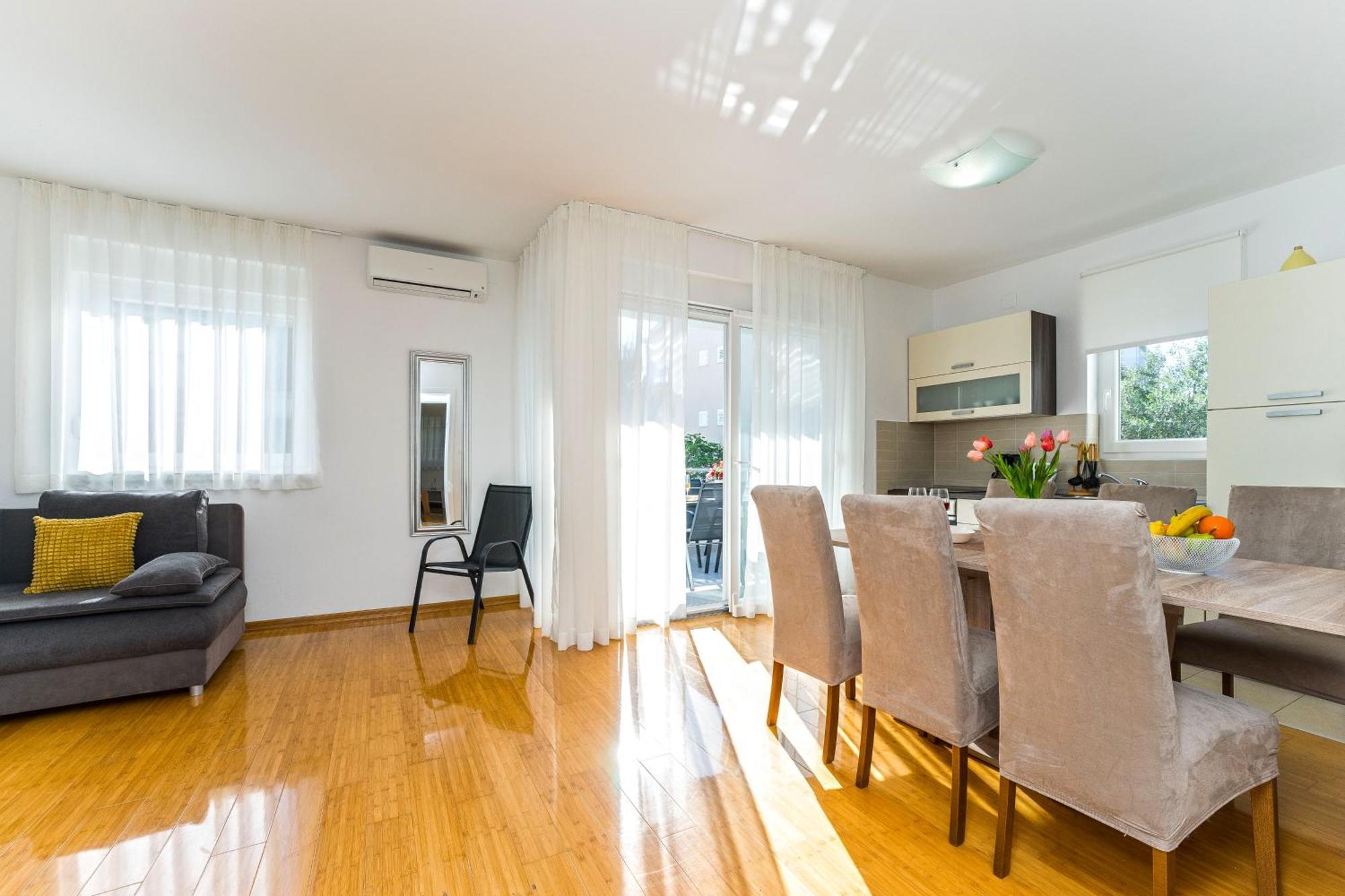 Summer Breeze Pool Apartments Novalja Room photo